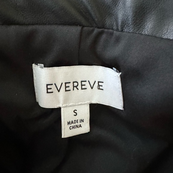 Evereve High Line Faux Vegan Leather Black Blazer Jacket Size Small - Picture 8 of 11